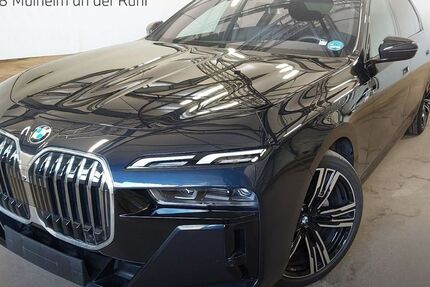 BMW 740 10.500 km 94.430 &euro; Mülheim an der Ruhr 45478
