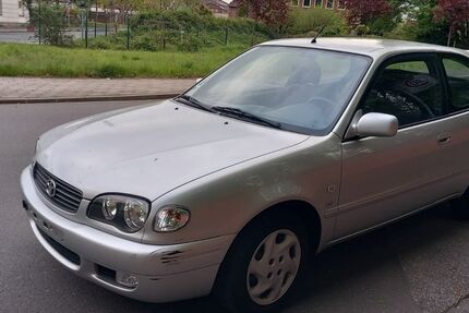 Toyota Corolla 62.989 km 2.350 &euro; Duisburg 47198