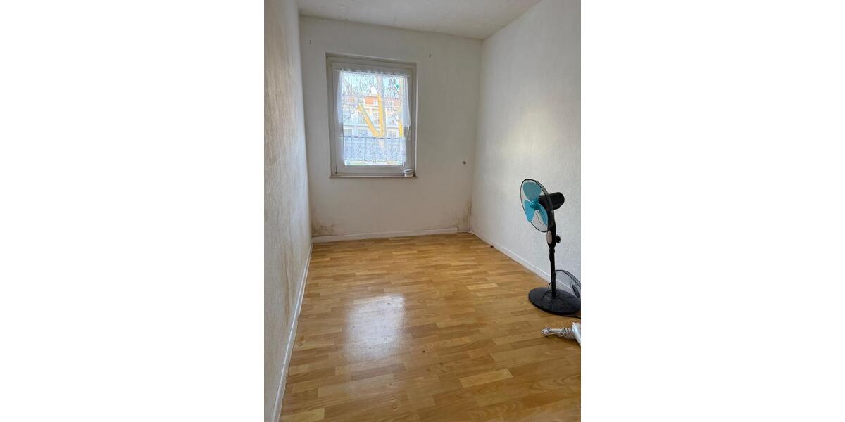 Etagenwohnung Duisburg Beeck - 1.5 Zimmer, 30 m&sup2;, 250&euro; | Angebot:26265942