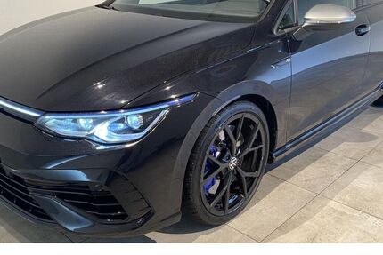 VW Golf 43.818 km 35.990 &euro; Bochum - Linden 44879