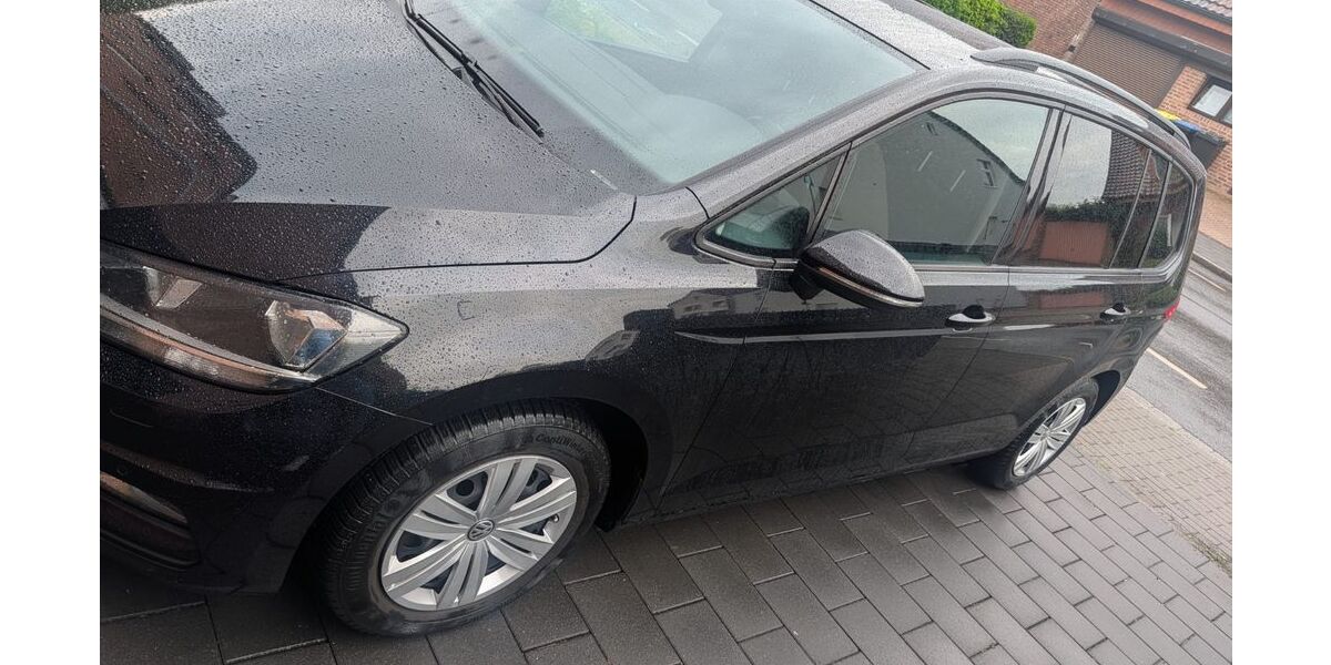 VW Touran 115.000 km 15.500 &euro; Wesel 46485