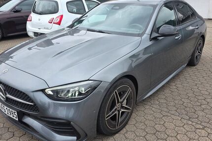 Mercedes-Benz C 200 83.000 km 32.450 &euro; Duisburg 47139