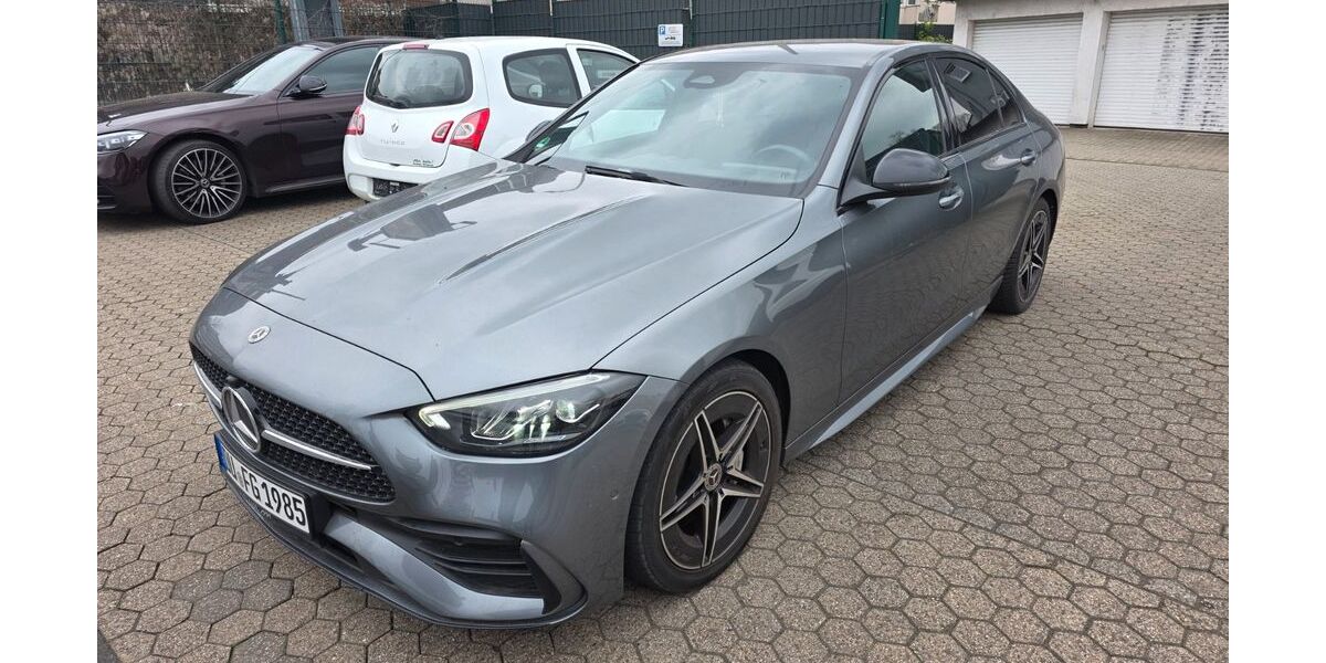 Mercedes-Benz C 200 83.000 km 32.450 &euro; Duisburg 47139