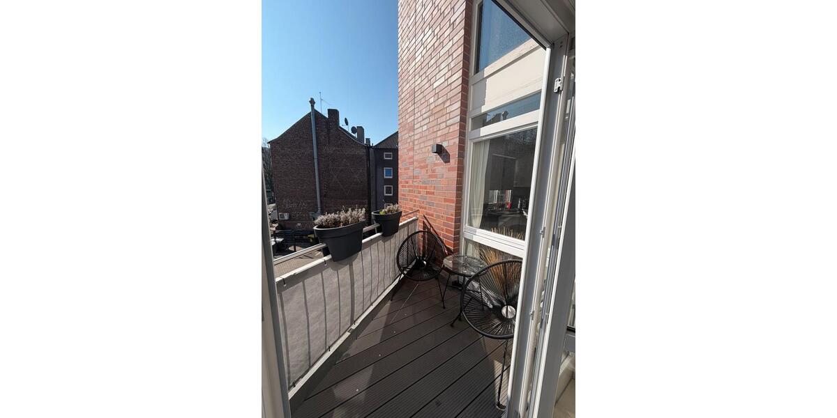 Etagenwohnung Bochum - 2 Zimmer, 60 m&sup2;, 1.288&euro; | Angebot:26253437