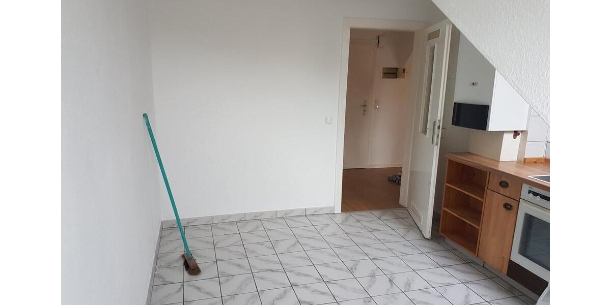 Dachgeschoßwohnung Essen Stadtbezirk III - 2 Zimmer, 54 m&sup2;, 400&euro; | Angebot:26286772