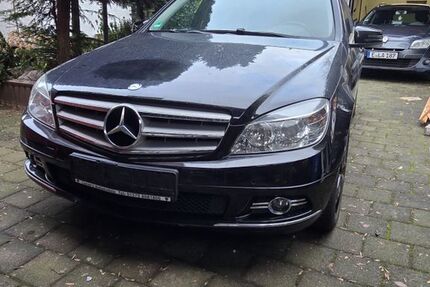Mercedes-Benz C 250 181.000 km 4.500 &euro; Essen 45357