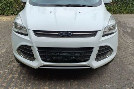 Ford Kuga 36.600 km 12.000 &euro; Duisburg 47138