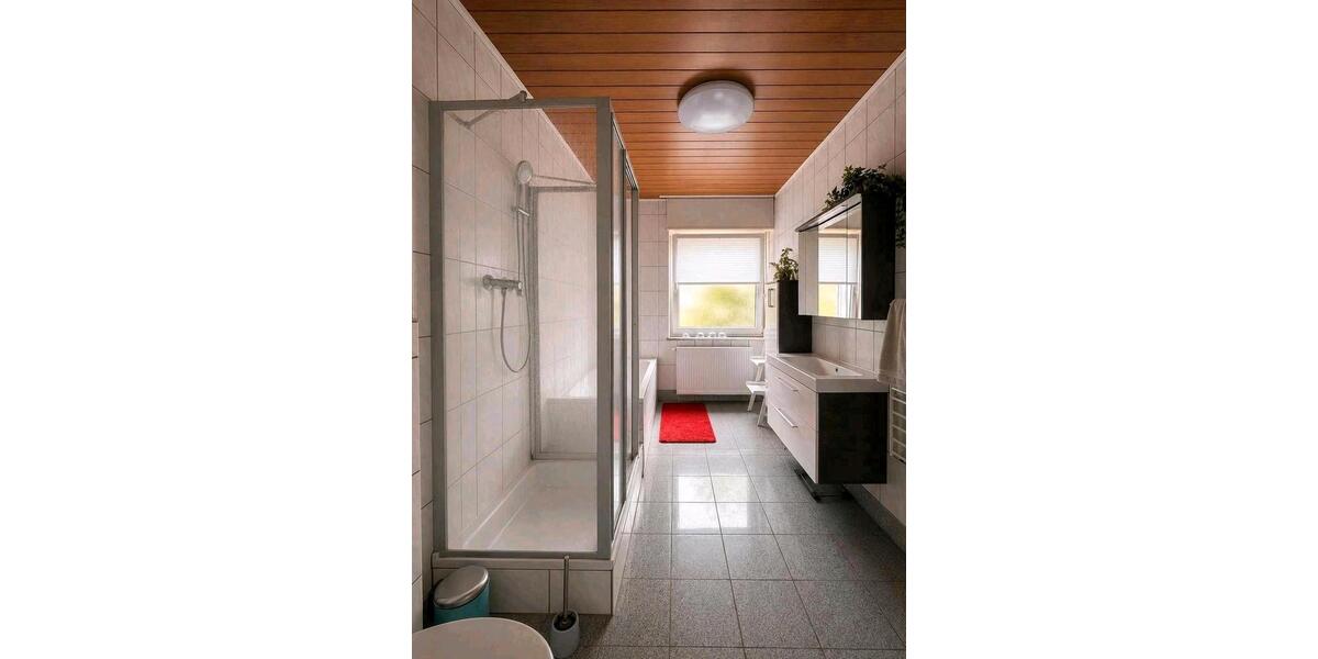 Doppelhaushälfte Essen Stadtbezirk V - 6 Zimmer, 200 m&sup2;, 375.000&euro; | Angebot:27156546