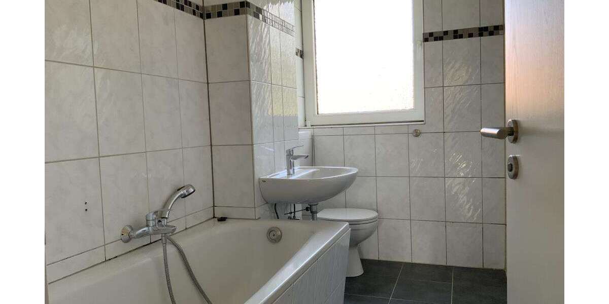 Etagenwohnung Gelsenkirchen Hassel - 3 Zimmer, 67 m&sup2;, 489&euro; | Angebot:26098602