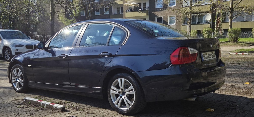 BMW E90 234.326 km 2.950 &euro; Duisburg 47051