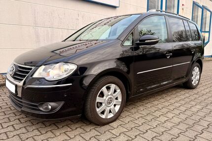 VW Touran 266.000 km 3.999 &euro; Bochum 44867