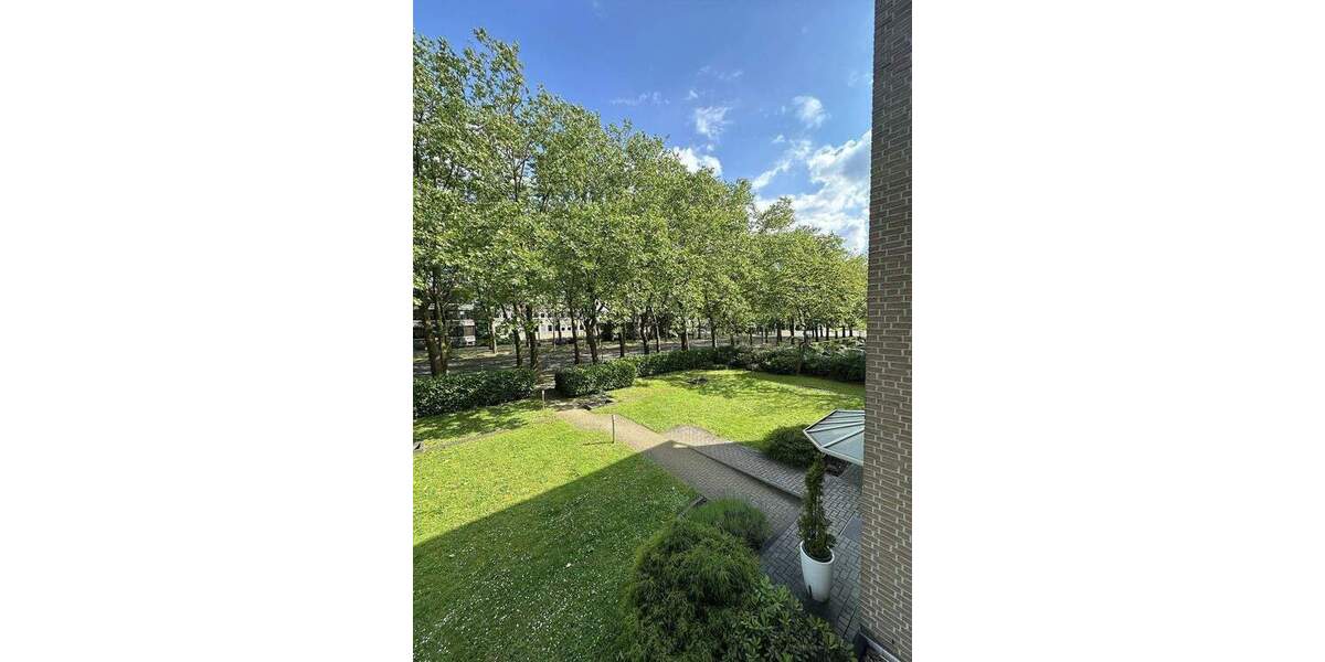 Etagenwohnung Mülheim an der Ruhr Holthausen - 3 Zimmer, 81 m&sup2;, 1.250&euro; | Angebot:25778235