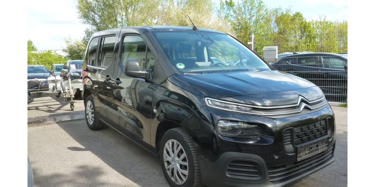 Citroen Berlingo 174.000 km 9.950 &euro; Bottrop 46238
