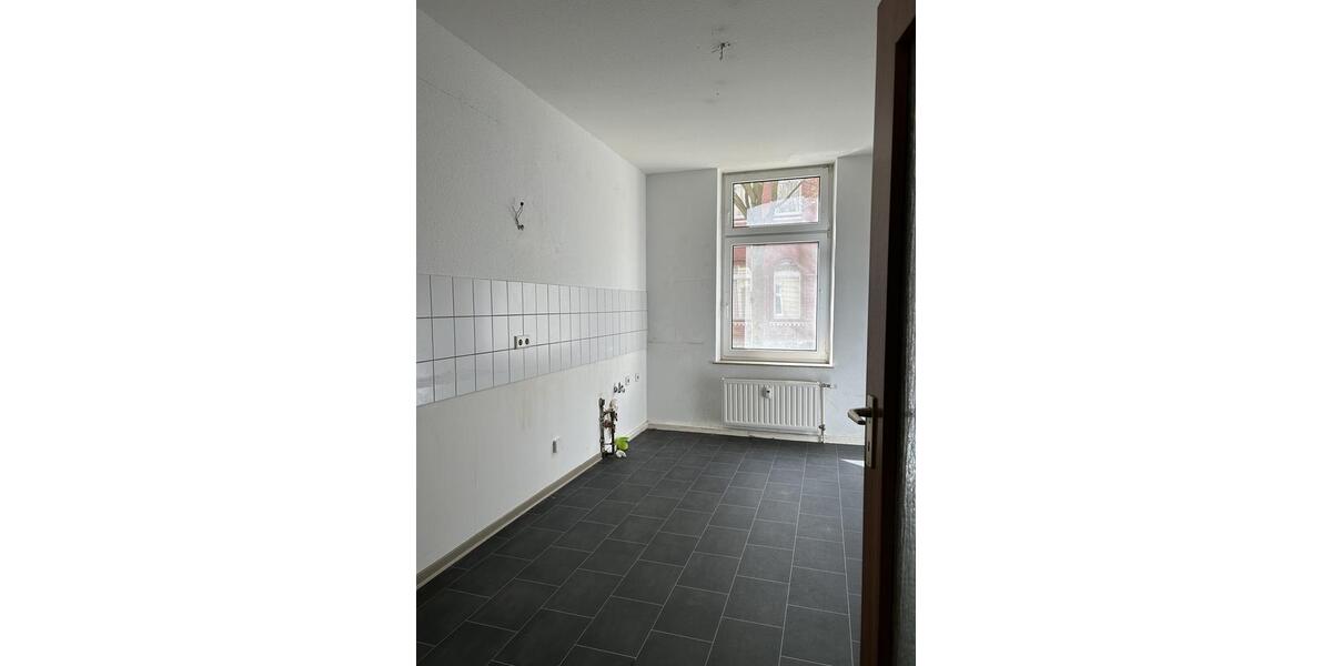 Erdgeschoßwohnung Gelsenkirchen Gelsenkirchen-Mitte - 3.5 Zimmer, 82 m&sup2;, 542&euro; | Angebot:25175702
