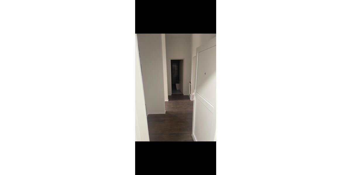 Etagenwohnung Gelsenkirchen Ückendorf - 2 Zimmer, 65 m&sup2;, 600&euro; | Angebot:26030043