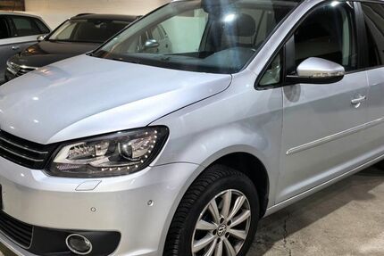 VW Touran 69.992 km 13.500 &euro; Voerde 46562