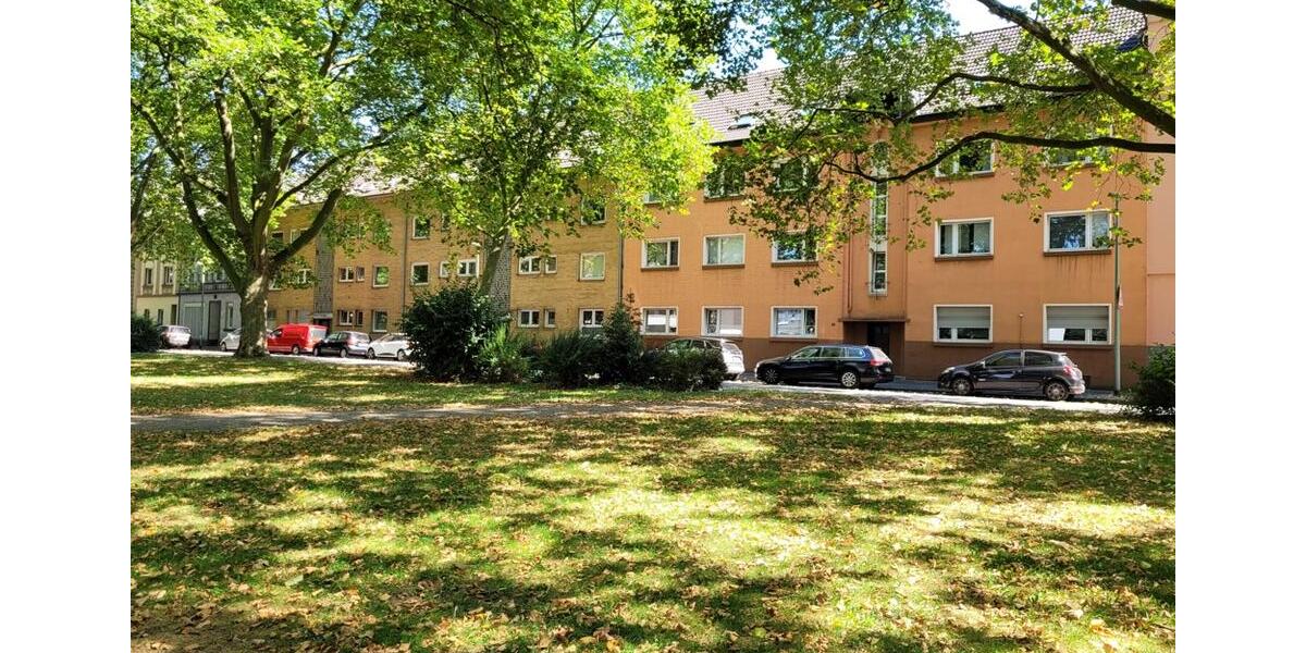 Etagenwohnung Duisburg Duisburg-Mitte - 3 Zimmer, 89 m&sup2;, 700&euro; | Angebot:26300937