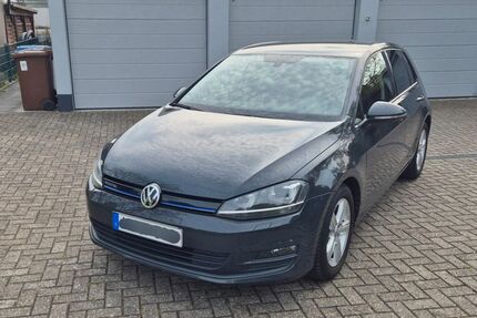 VW Golf 182.553 km 9.500 &euro; Oberhausen 46045