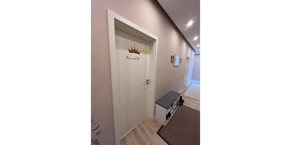 Etagenwohnung Duisburg Mittelmeiderich - 3 Zimmer, 90 m&sup2;, 175.000&euro; | Angebot:25585631