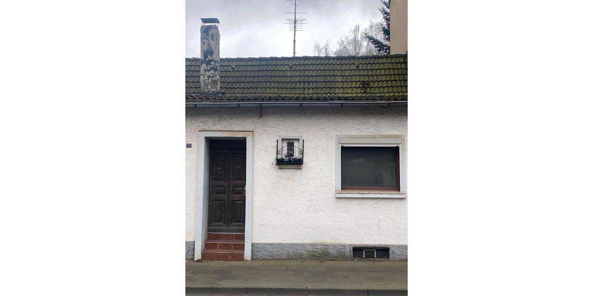 Einfamilienhaus Duisburg Hamborn - 6 Zimmer, 130 m&sup2;, 175.000&euro; | Angebot:27112091