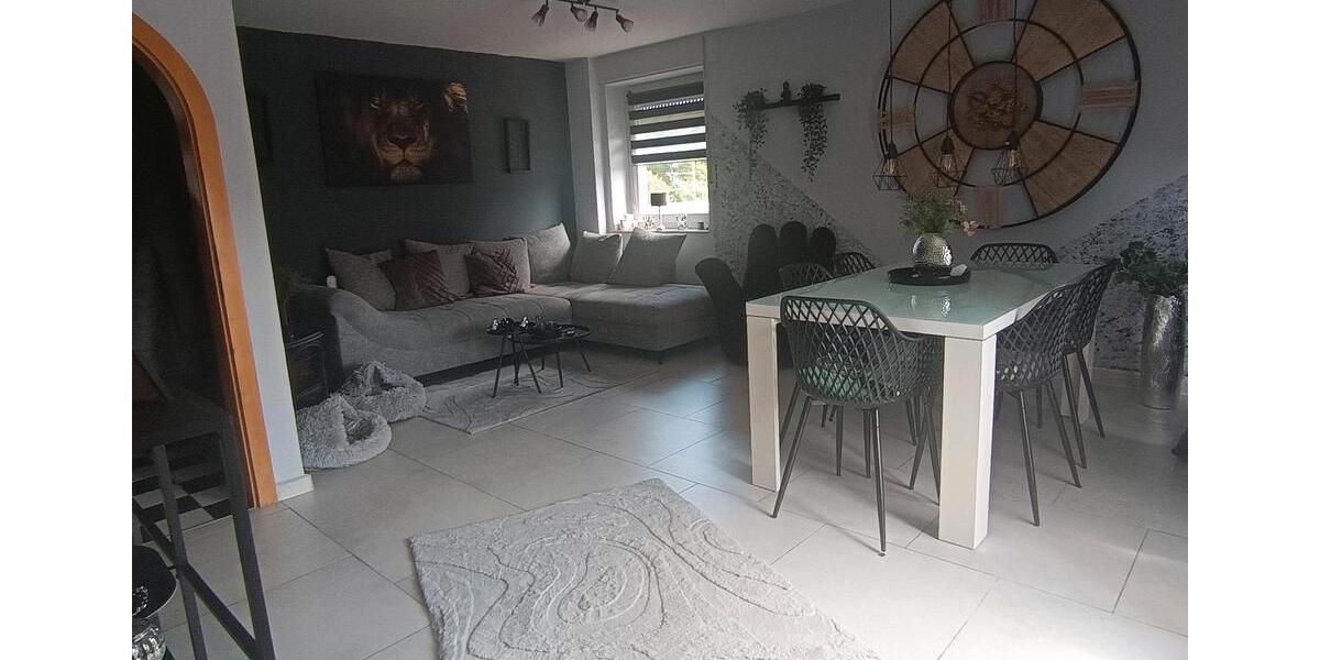 Maisonettenwohnung Voerde (Niederrhein) - 4.5 Zimmer, 100 m&sup2;, 250.000&euro; | Angebot:26763381