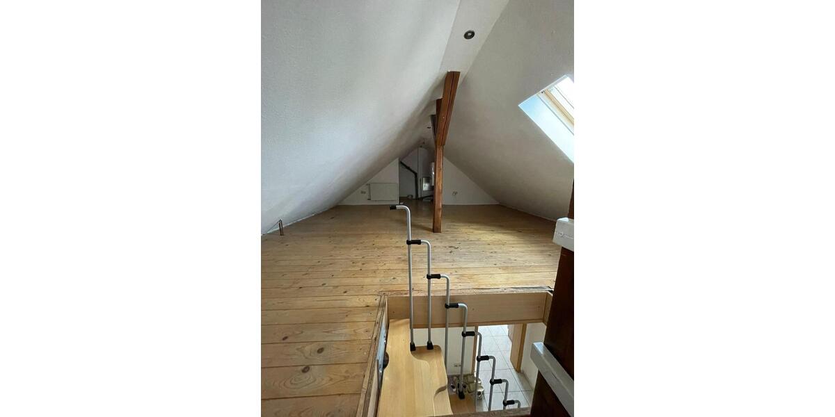 Dachgeschoßwohnung Bochum Bochum-Südwest - 3 Zimmer, 89 m&sup2;, 795&euro; | Angebot:26297058