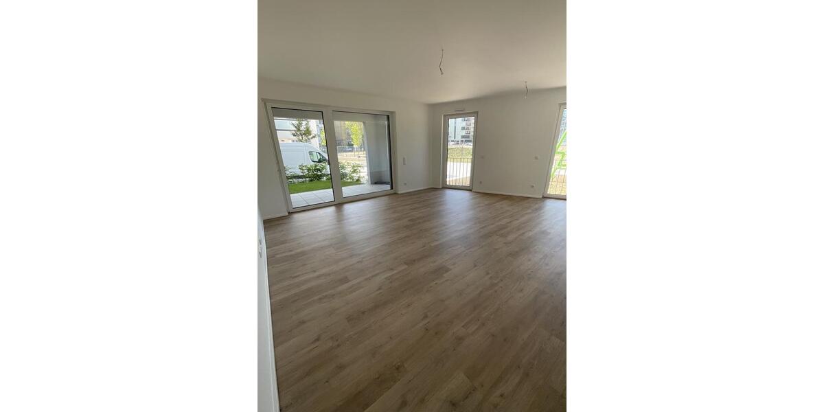 Erdgeschoßwohnung Essen Südviertel - 2 Zimmer, 74 m&sup2;, 929&euro; | Angebot:26302219
