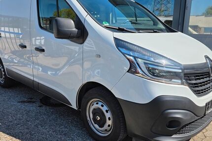 Renault Trafic 227.703 km 4.750 &euro; Essen 45279