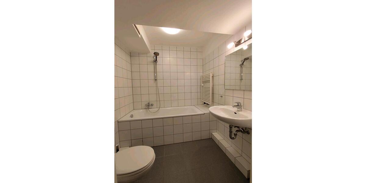 Etagenwohnung Mülheim an der Ruhr Linksruhr - 1.5 Zimmer, 56 m&sup2;, 580&euro; | Angebot:25640572