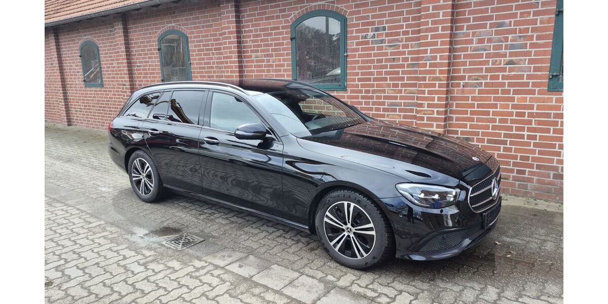 Mercedes-Benz E 220 184.000 km 23.450 &euro; Borken 46325