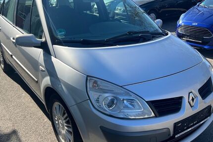 Renault Grand Scenic 118.000 km 2.499 &euro; Recklinghausen 45663
