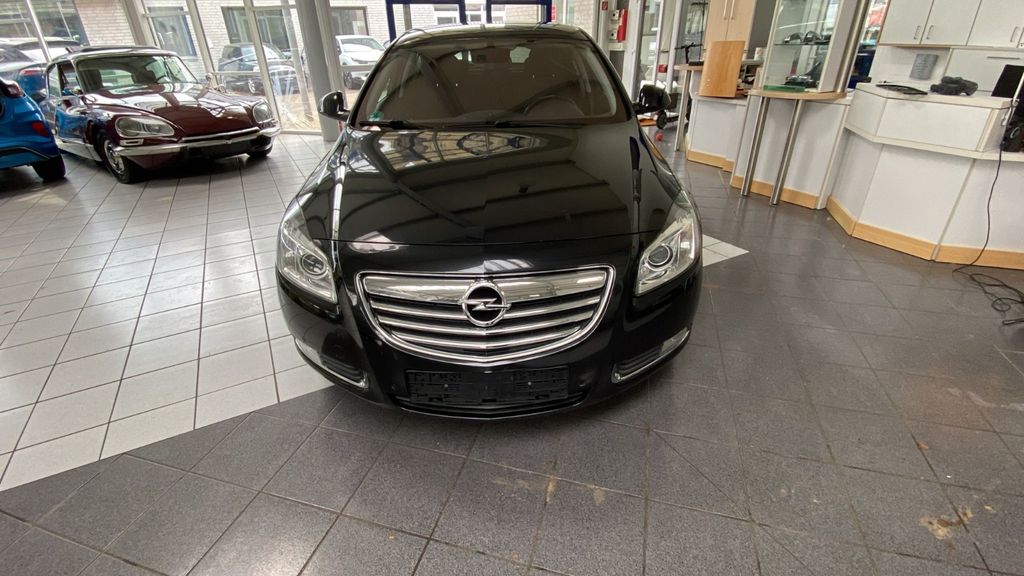 Opel Insignia 212.122 km 6.000 &euro; Gelsenkirchen 45892