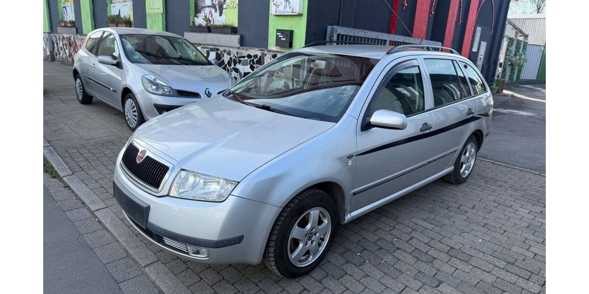 Skoda Fabia 181.000 km 1.700 &euro; Essen 45143