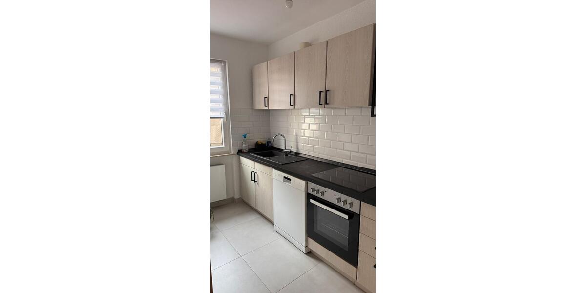 Etagenwohnung Duisburg Mittelmeiderich - 2 Zimmer, 60 m&sup2;, 760&euro; | Angebot:26296343