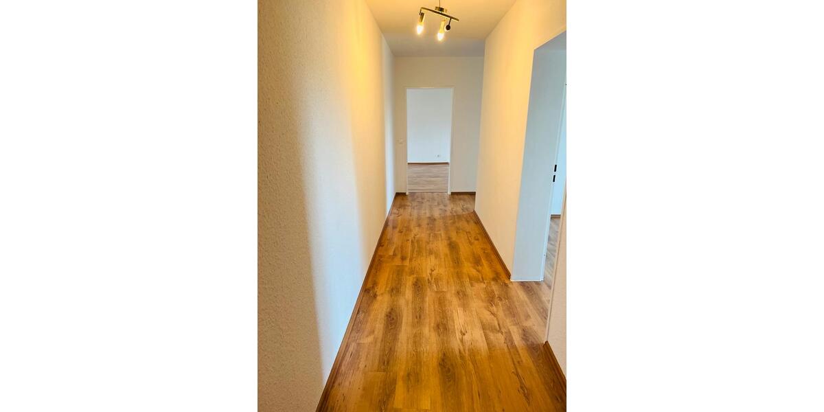 Etagenwohnung Mülheim an der Ruhr Rechtsruhr-Nord - 2 Zimmer, 68 m&sup2;, 900&euro; | Angebot:26021741