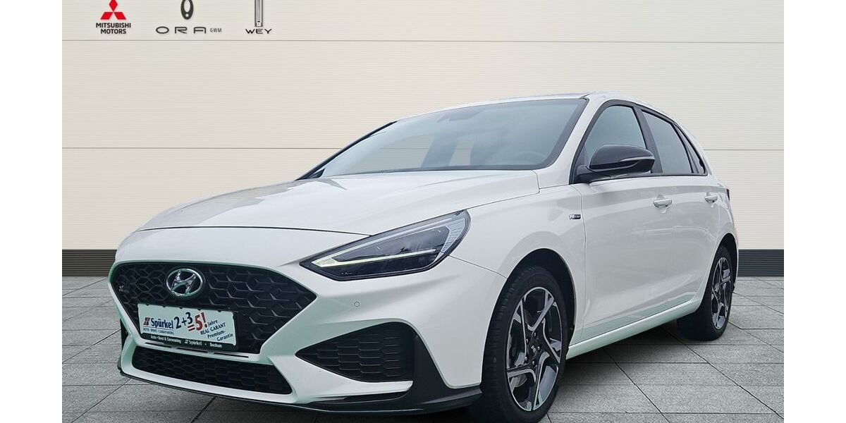 Hyundai i30 32.760 km 18.680 &euro; Bochum 44809