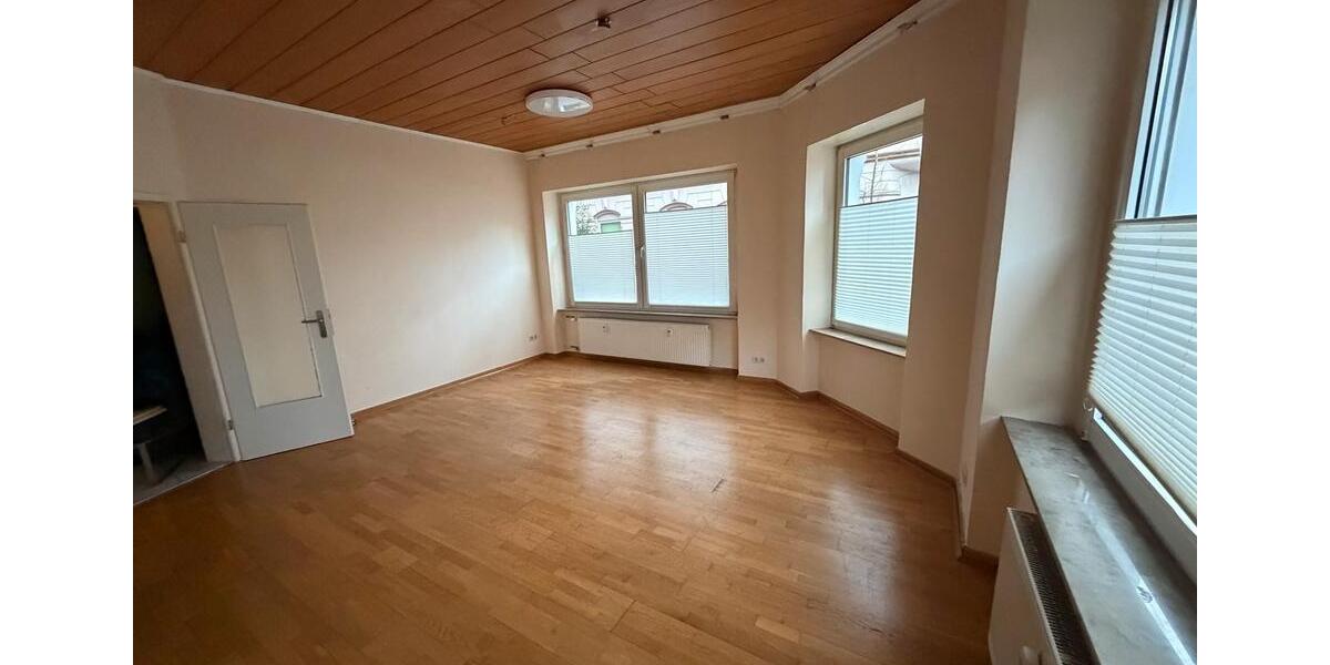 Etagenwohnung Gelsenkirchen Gelsenkirchen-Mitte - 3.5 Zimmer, 90 m&sup2;, 142.000&euro; | Angebot:25518965
