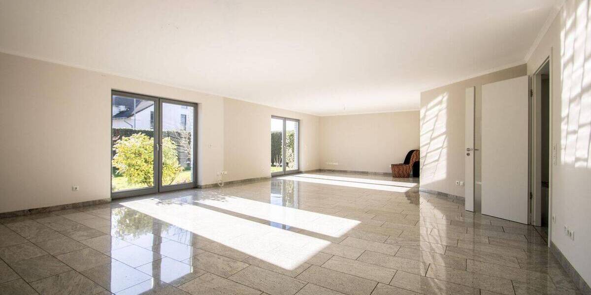 Einfamilienhaus Duisburg Rumeln-Kaldenhausen - 6 Zimmer, 275 m&sup2;, 999.000&euro; | Angebot:26107132