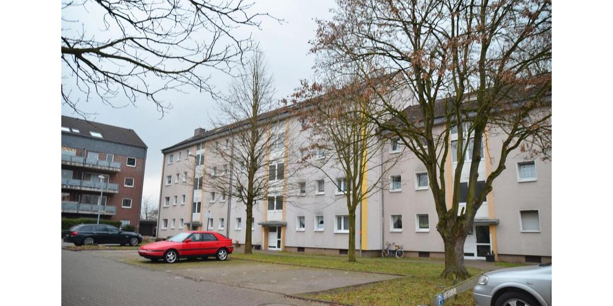 Dachgeschoßwohnung Duisburg Walsum - 3 Zimmer, 72 m&sup2;, 585&euro; | Angebot:25765138