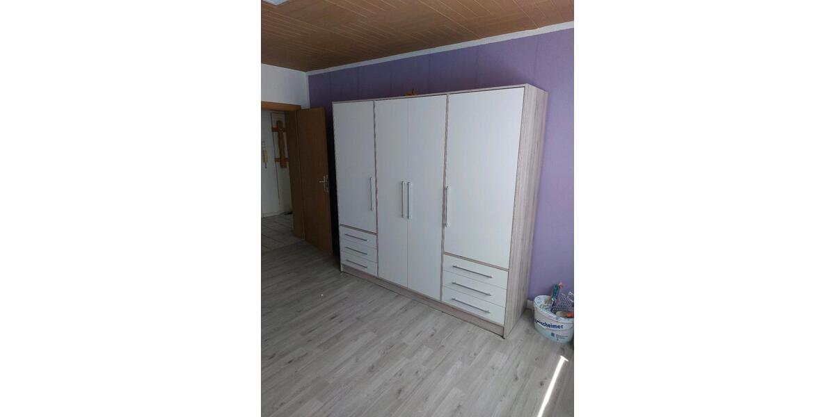 Etagenwohnung Gelsenkirchen Gelsenkirchen-Mitte - 2 Zimmer, 46 m&sup2;, 300&euro; | Angebot:26258530
