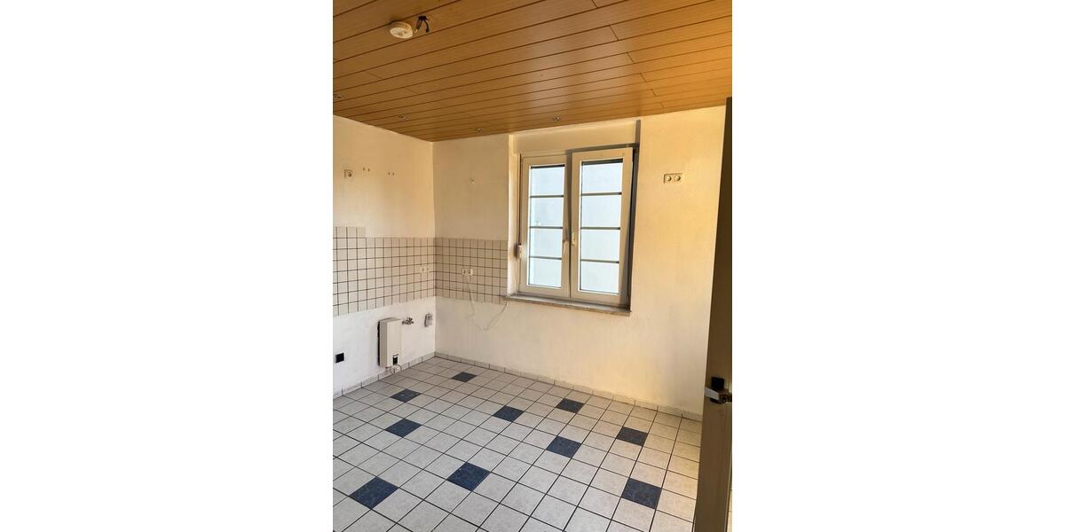 Etagenwohnung Gelsenkirchen Gelsenkirchen-West - 3.5 Zimmer, 88 m&sup2;, 598&euro; | Angebot:26256315