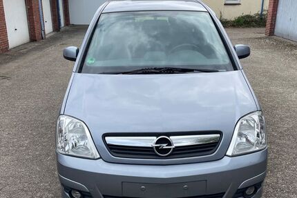 Opel Meriva 31.700 km 4.400 &euro; Oberhausen 46149