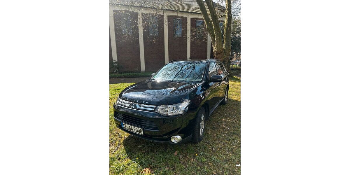 Mitsubishi Outlander 220.000 km 7.495 &euro; Gelsenkirchen 45881