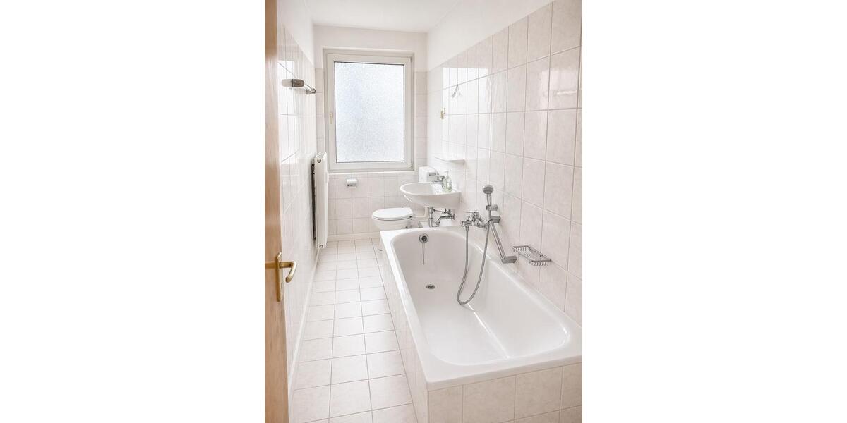 Etagenwohnung Essen Stadtbezirk III - 3 Zimmer, 65 m&sup2;, 710&euro; | Angebot:26300952