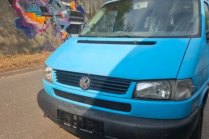 VW T5 Transporter 498.337 km 3.850 &euro; Essen 45356