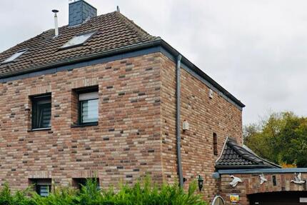 Haus Duisburg Rheinhausen - 4 Zimmer, 100 m&sup2;, 335.000&euro; | Angebot:26109623