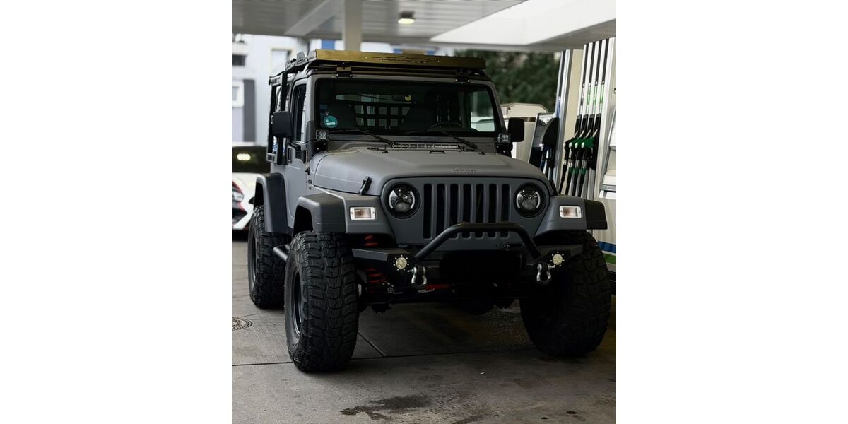 Jeep Wrangler 174.630 km 30.990 &euro; Recklinghausen 45661