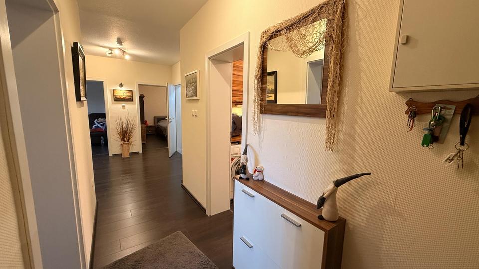 Etagenwohnung Duisburg Duisburg-Mitte - 3 Zimmer, 89 m&sup2;, 700&euro; | Angebot:26300937