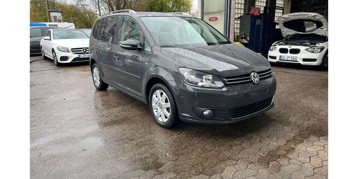 VW Touran 169.000 km 8.980 &euro; Essen 45141