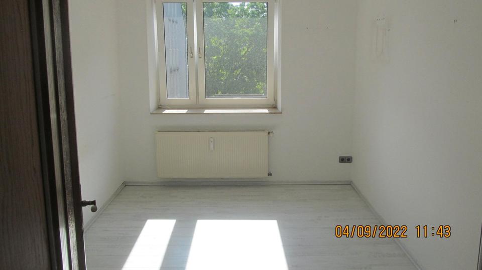 Etagenwohnung Essen Stadtbezirk VII - 3 Zimmer, 83 m&sup2;, 581&euro; | Angebot:26300570